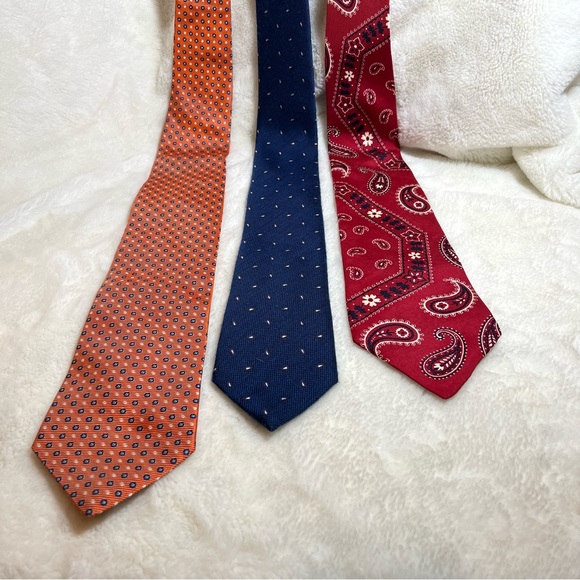 Tommy Hilfiger 3 tie bundle Vintage - Picture 3 of 10